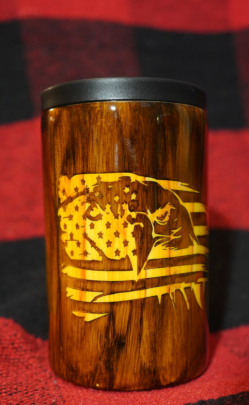 Woodgrain Blad Eagle Douzie